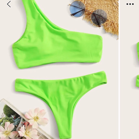 Brand new bathing suits - Picture 2 of 6